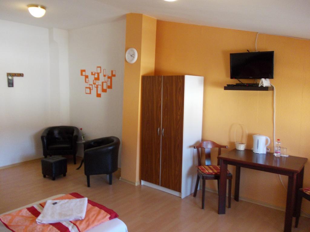 Hotel Im Bahnhof Passau Phòng bức ảnh