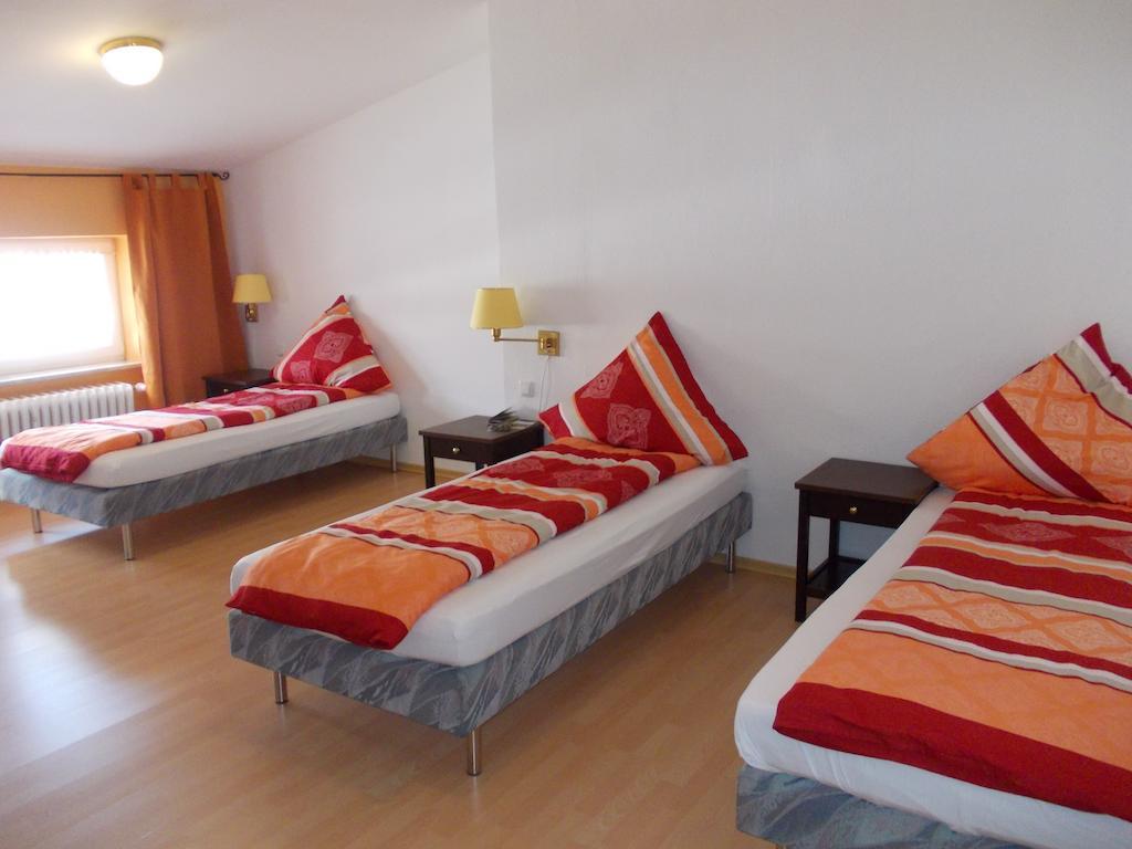 Hotel Im Bahnhof Passau Phòng bức ảnh