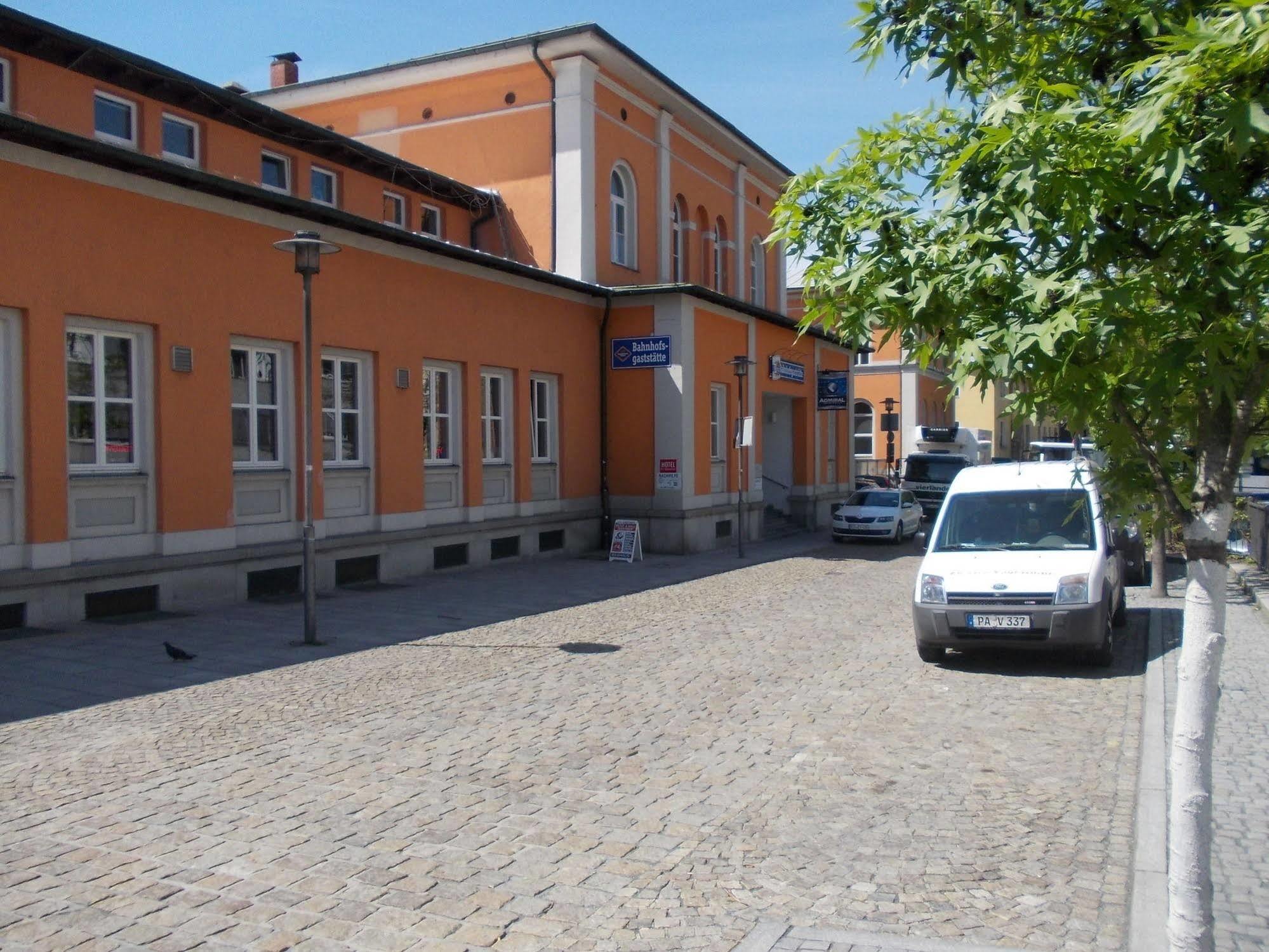 Hotel Im Bahnhof Passau Ngoại thất bức ảnh