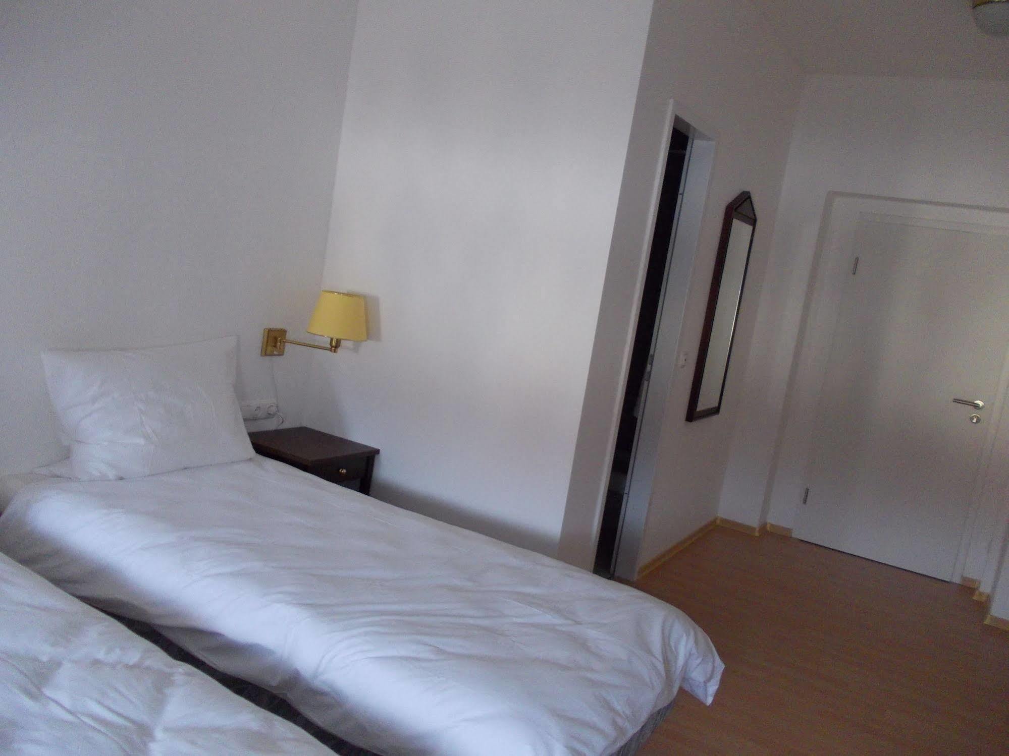 Hotel Im Bahnhof Passau Ngoại thất bức ảnh